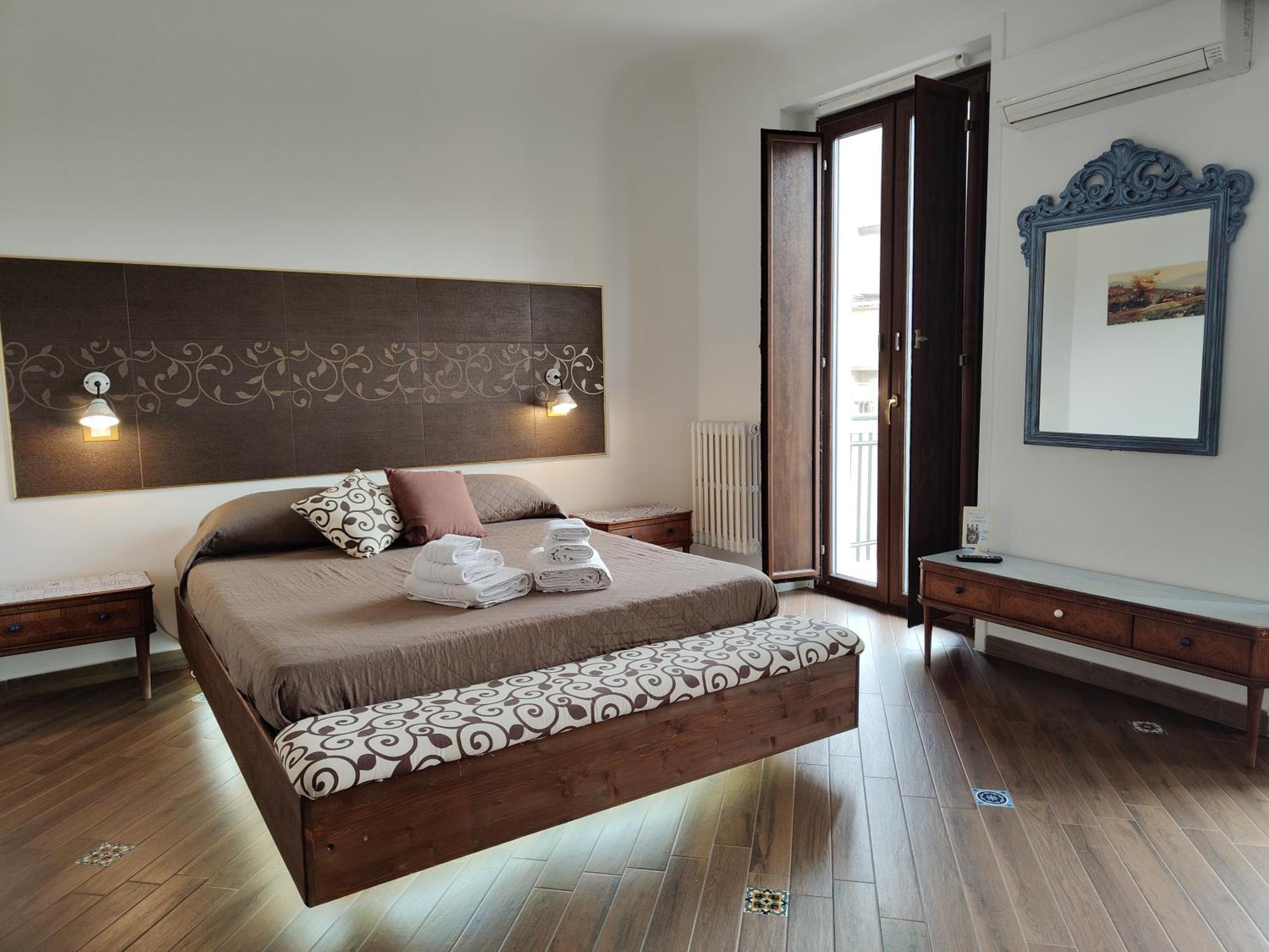إينّا Centro Sicilia Rooms-Suites & Terrace المظهر الخارجي الصورة