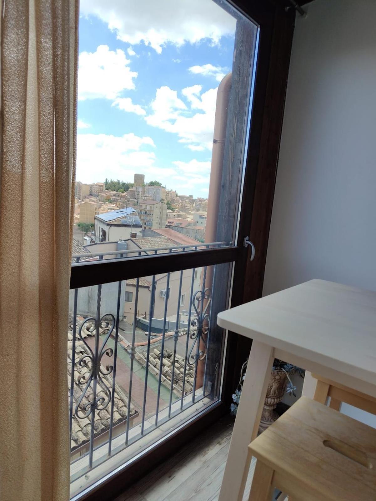 إينّا Centro Sicilia Rooms-Suites & Terrace المظهر الخارجي الصورة