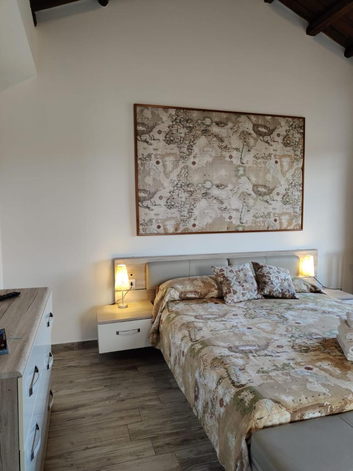 إينّا Centro Sicilia Rooms-Suites & Terrace المظهر الخارجي الصورة