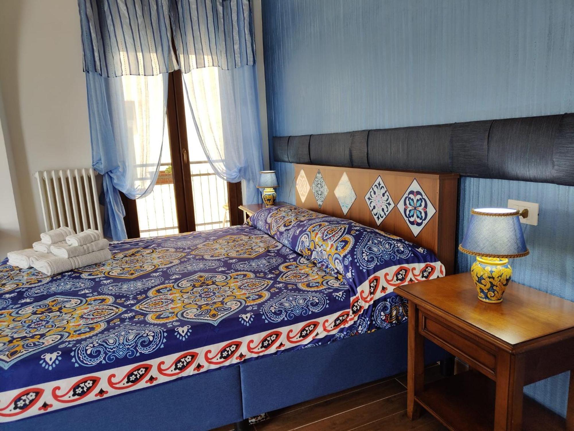 إينّا Centro Sicilia Rooms-Suites & Terrace المظهر الخارجي الصورة