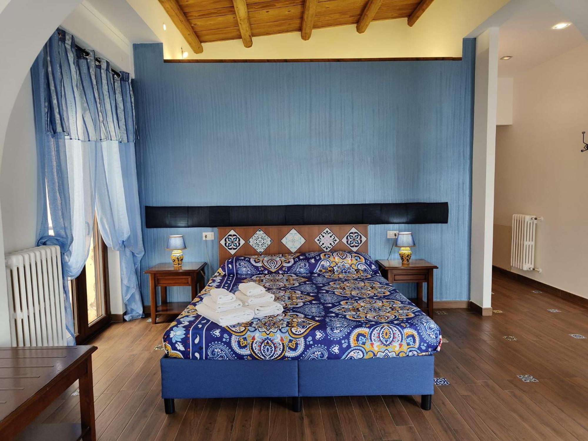 إينّا Centro Sicilia Rooms-Suites & Terrace المظهر الخارجي الصورة