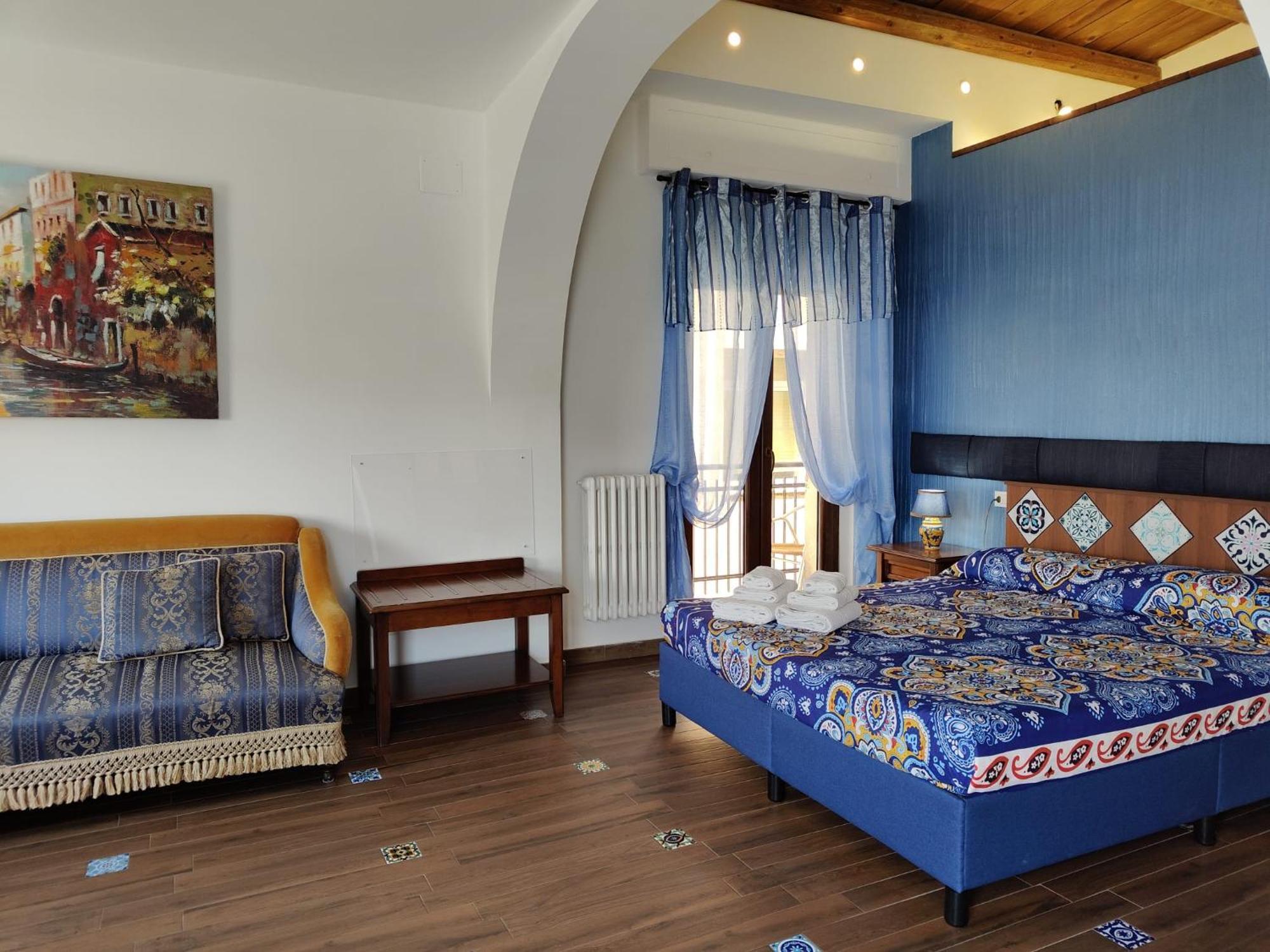 إينّا Centro Sicilia Rooms-Suites & Terrace المظهر الخارجي الصورة
