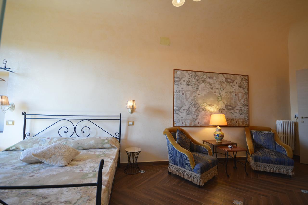 إينّا Centro Sicilia Rooms-Suites & Terrace المظهر الخارجي الصورة