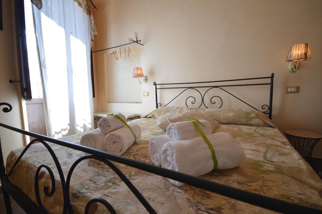 إينّا Centro Sicilia Rooms-Suites & Terrace المظهر الخارجي الصورة