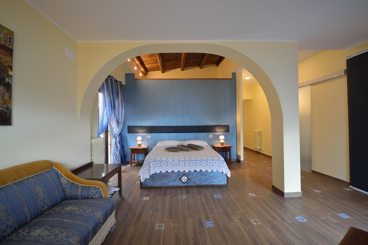 إينّا Centro Sicilia Rooms-Suites & Terrace المظهر الخارجي الصورة