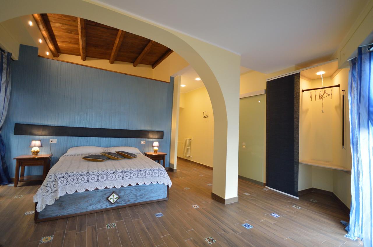 إينّا Centro Sicilia Rooms-Suites & Terrace المظهر الخارجي الصورة