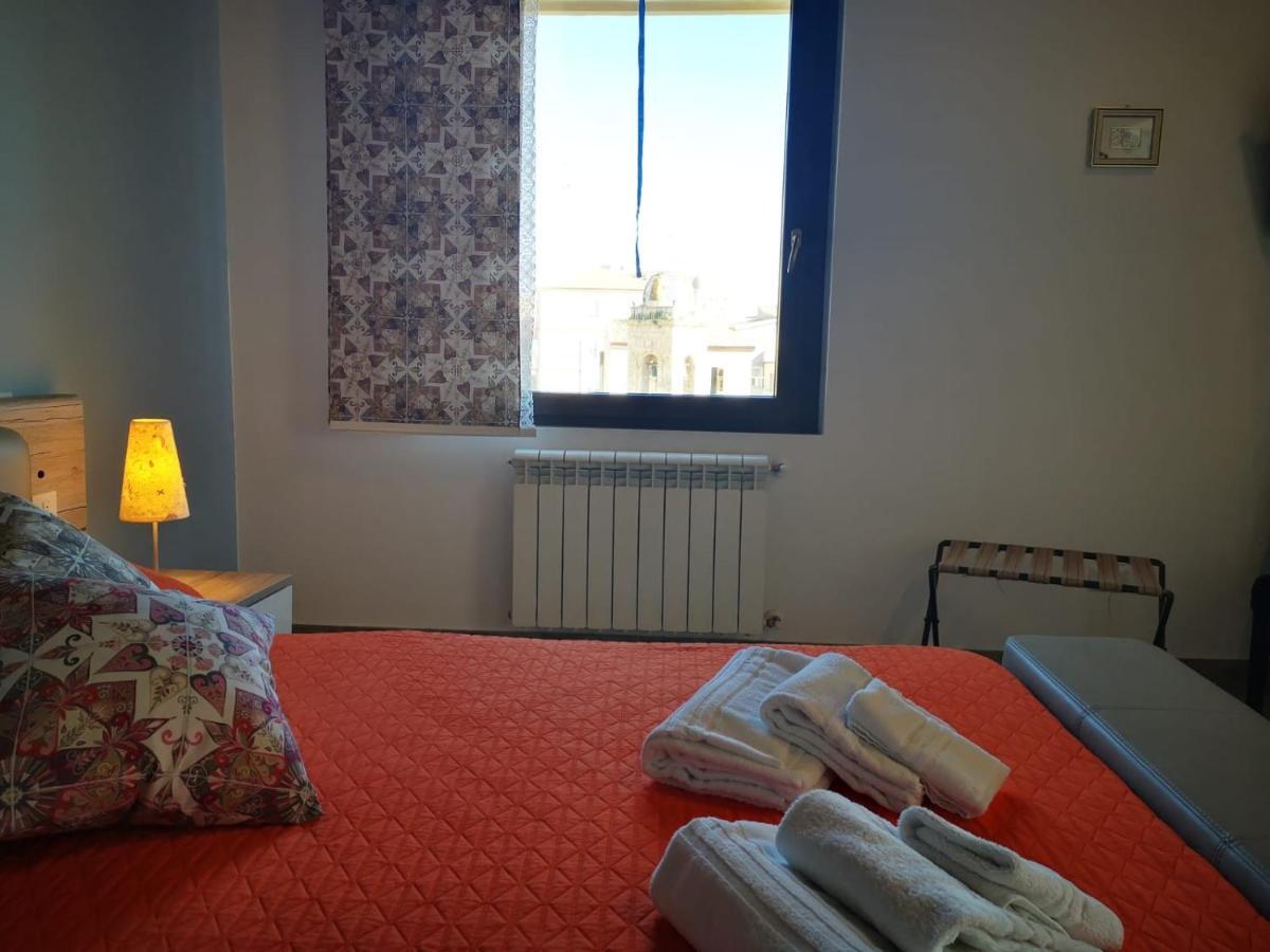 إينّا Centro Sicilia Rooms-Suites & Terrace المظهر الخارجي الصورة